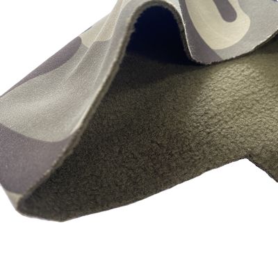 Tejido impresa impermeable multicámara camuflaje de lana polar de cuero blando para chaqueta al aire libre