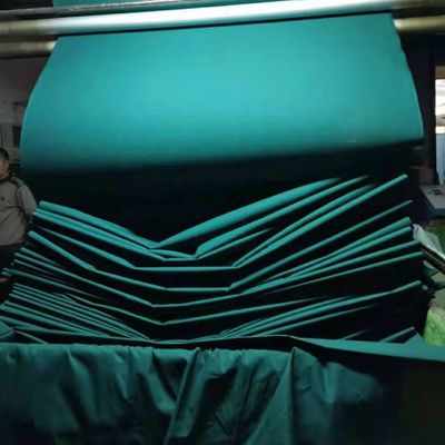 Tejido de álamo de durazno ligero de peso medio 65% poliéster 35% algodón para ropa médica