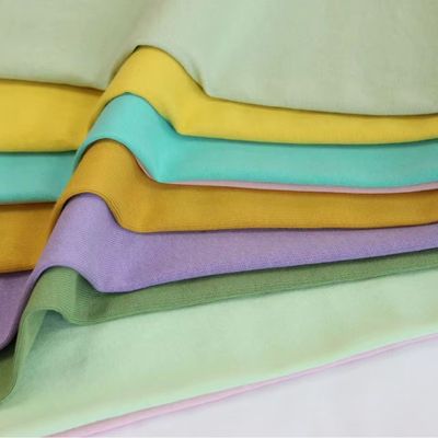 Tejido de camiseta antistatico para ropa de cama y colchones 120GSM Polyester de punto
