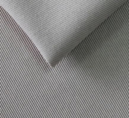 Tejido de algodón de peso medio para el sombrero de papá / material de gorro listo en stock lote 100% algodón