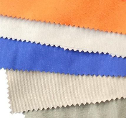 130*70 Poliéster/algodón teñido de color natural T/C 65% 35% Tejido de twill para ropa de trabajo de enfermería