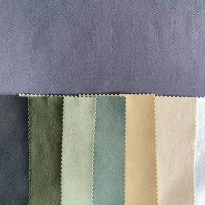 Hospitales suaves y duraderos Hospitales blancos de enfermeras y médicos Tejido uniforme para profesionales de la salud