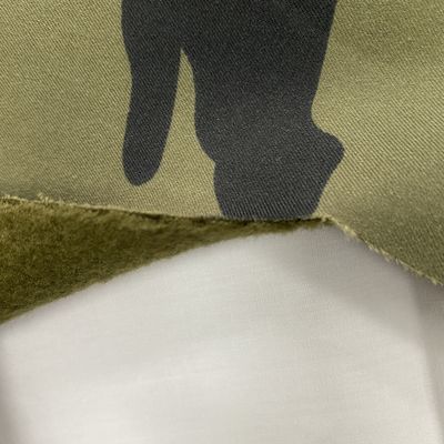Tejido impresa impermeable multicámara camuflaje de lana polar de cuero blando para chaqueta al aire libre