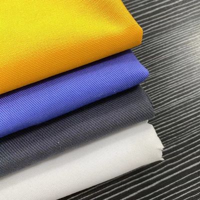 Poliéster / algodón 80*20 3 1 TC trabajo de perforación usar pantalones gorras Tejido para tejido antiestático