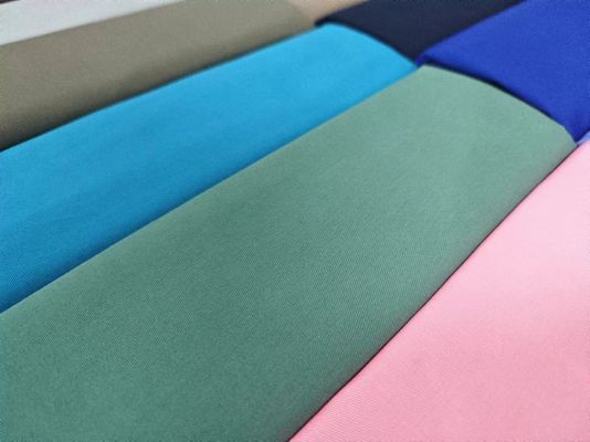 Color personalizado 210T Taffeta Poliéster revestimiento para 100% de poliéster anti-píldora tela