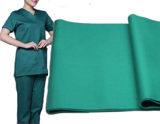 Color personalizado 170-200gsm Tejido de exfoliante para uniforme médico y bata quirúrgica hecha