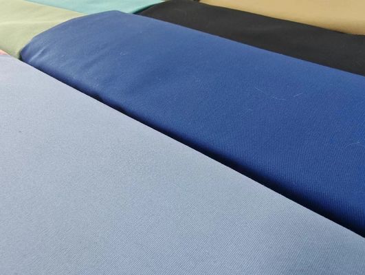 Exportado estándar 100% poliéster revestimiento 210T Taffeta para tejido de color personalizado