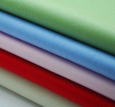 Tejido Taffeta 210T de revestimiento de poliéster 100% estándar exportado para productos de uso salvaje