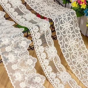 YARN DYED Tejido de encaje de boda 100% poliéster/algodón para mujeres y hombres Tejido para el hogar