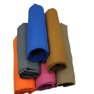 Color personalizado 100% de poliéster Gabardine tela de ropa de trabajo para el suministro directo uniforme