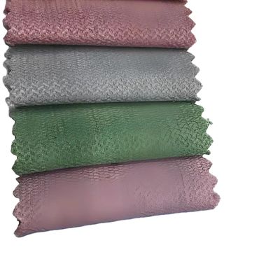 Tejido suave de revestimiento de poliéster Taffeta 210T para automóviles en material suave y resistente al desgarro