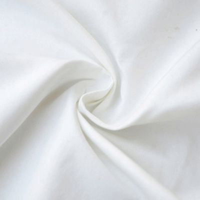 40-90 gramos Fabrica de color Taffeta 210T de poliéster 100% de uso salvaje con estándar de exportación