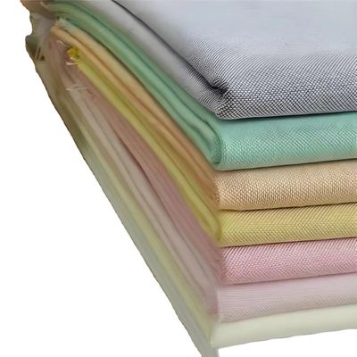 Whosale 40-60GSM 63D*63D Poliéster revestimiento 210T Tejido Taffeta con color personalizado