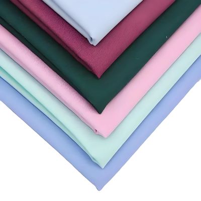 Diseños personalizados Antiestático 100% de algodón Twill tela para ropa de artes marciales